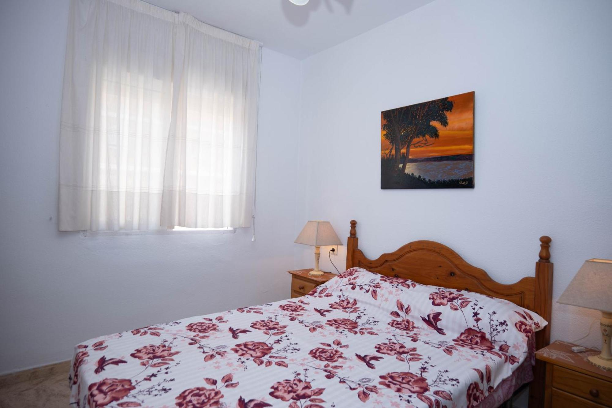 Vacaciones Sol Y Playa Apartment Torrevieja Ngoại thất bức ảnh