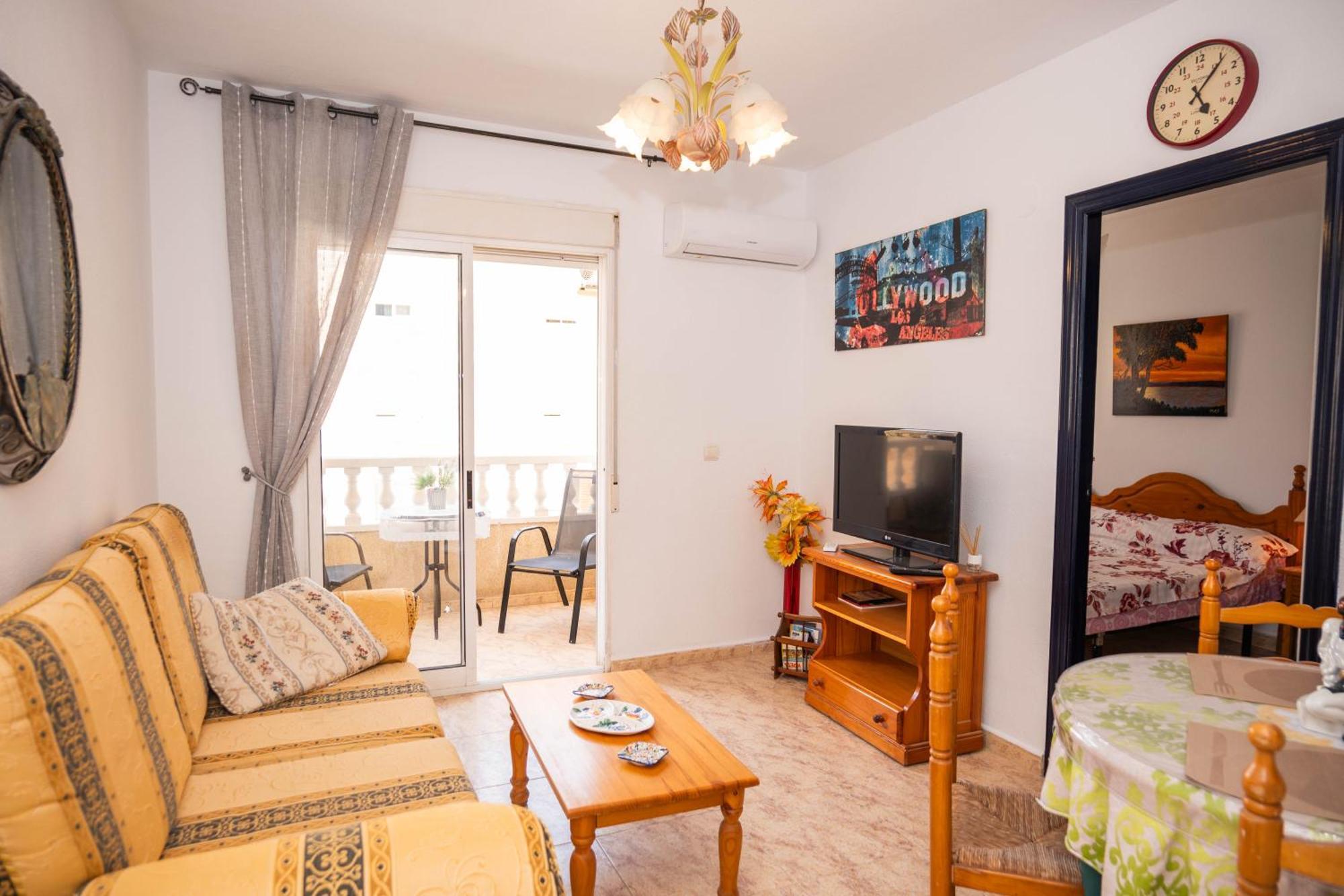 Vacaciones Sol Y Playa Apartment Torrevieja Ngoại thất bức ảnh