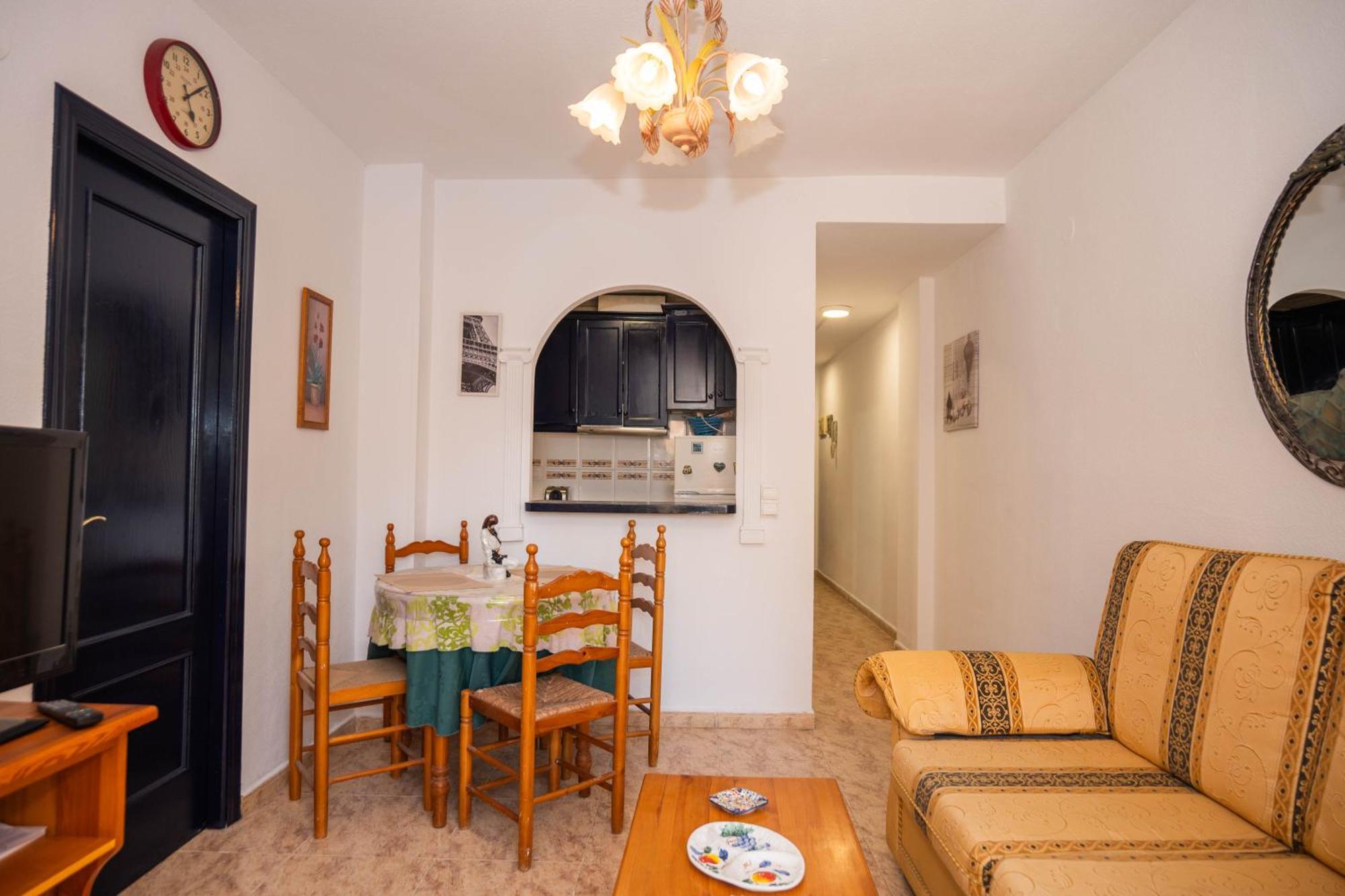 Vacaciones Sol Y Playa Apartment Torrevieja Ngoại thất bức ảnh