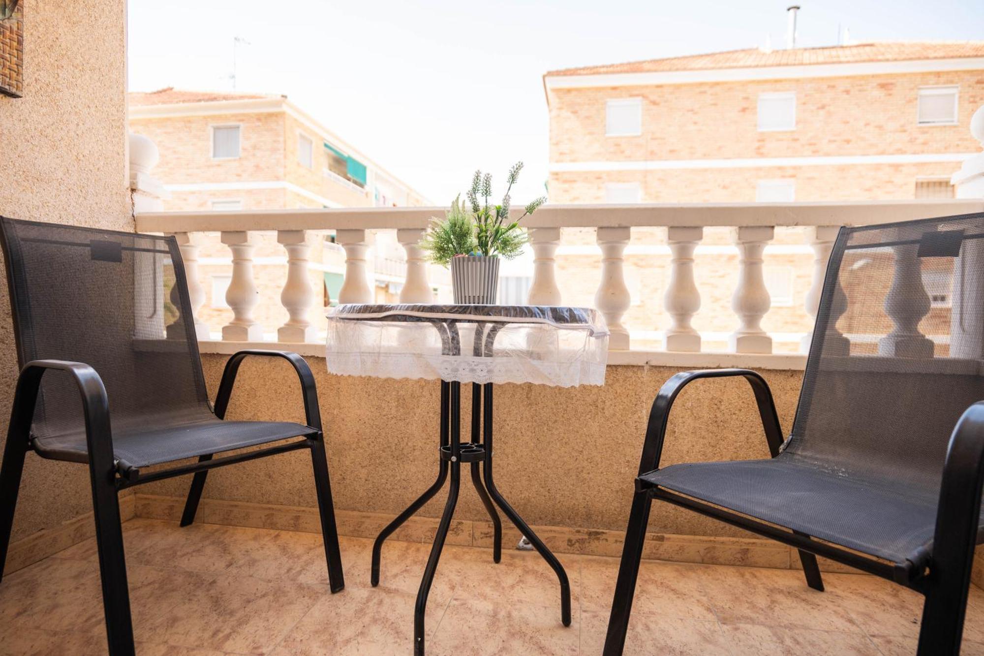 Vacaciones Sol Y Playa Apartment Torrevieja Ngoại thất bức ảnh